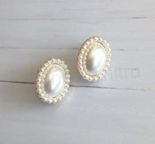 Zlaté perlové klipsové náušnice bílé (BB831)