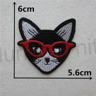 Samolepicí nažehlovací nášivky (C126)