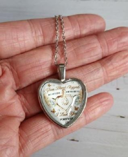 Náhrdelník srdce s andělskými křídly (BD885)