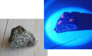 Yooperlit – UV ohnivý kámen, surový 30,3 g (X1863)