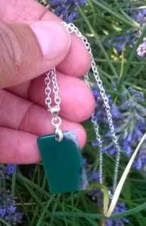 Achátová placička na řetízku – zelená (X1895)