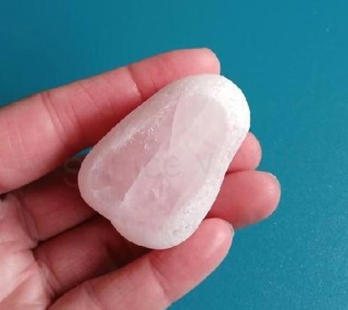 Růženín řez - surový 90,6 g (Brazílie) (X1917)