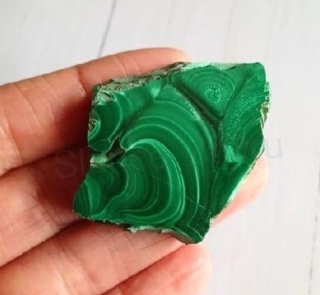 Malachit plátek 38 g (X1953)