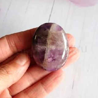 Minerální masažní kámen, mýdlo, hmatka ametyst 37 g (X1954)