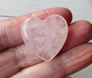 Růženín hmatka srdce 31 × 30 mm | 11 g (X1974)