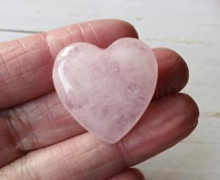 Růženín hmatka srdce 31 × 30 mm | 10 g (X1976)