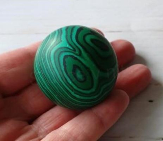 Malachit koule 87 g | 42 mm (X1981)