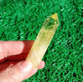 Citrín broušená špice 73 mm | 39 g (X1997)