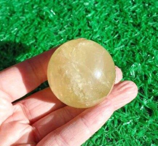 Citrín koule leštěná 46 mm | 132 g (X2005)