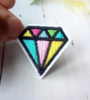 Nášivka diamant 3,8 cm (C719)