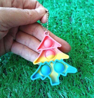 Klíčenka, přívěšek na klíče Fidget s Pop it Toys stromeček modrý (D1112)