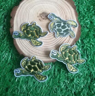Nášivka, nažehlovačka želva 6,5 x 5,4 cm (C760)
