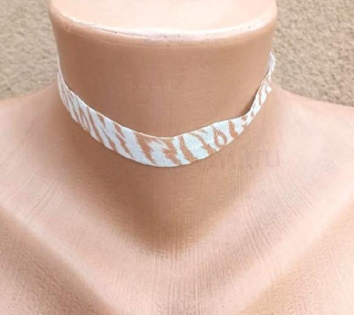 Náhrdelník choker zebra pružný krátký hnědý (BD930)