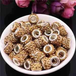 Korálek s velkým průvlekem (AC97)