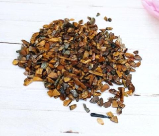 Tygří oko zlomky 2 - 8 mm, bez díry 10 g (X2072)