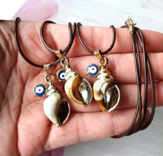 Náhrdelník pokovený přívěsek mušle, oko (BD956)