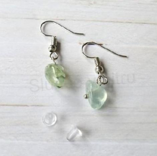 Visací minerální Prehnit náušnice (X2094)