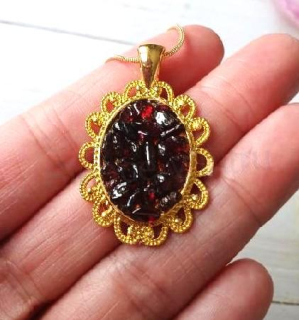 Náhrdelník z granátu na pozlaceném 18k řetízku (X2097)