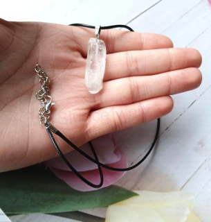 Náhrdelník křišťál špice 4,9 g - (Brazílie) (X2115)