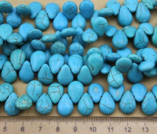 Minerální tyrkysový korálek - slza, kapka (X2120)