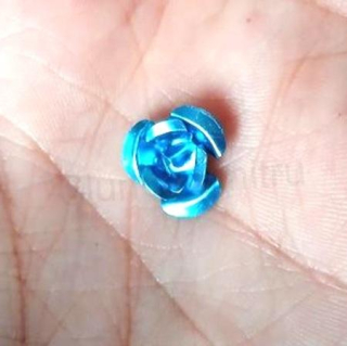 Hliníkové růžičky světle modrá 12 mm (AC657)