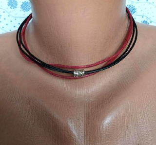 Náhrdelník zdvojený choker s ozdobným přívěskem (BD995)