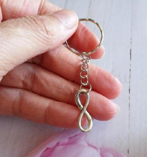 Klíčenka, přívěsek na klíče nekonečno (H705)