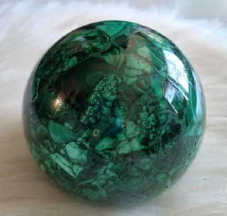 Malachit koule 750 g | 80 mm vyleštěná (X2148)