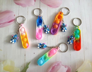 Klíčenka s Lilo a fidget s Pop it Toys (H711)