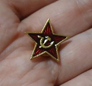 Odznak - Sovětská rudá hvězda se srpem a kladivem (ME59)