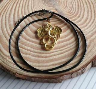 Náhrdelník s přívěskem Drak (BD1008) 