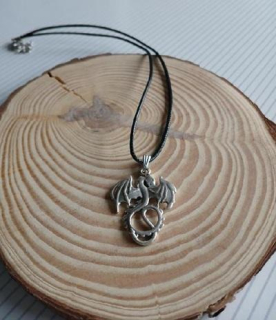 Náhrdelník s přívěskem Drak (BD1009) 