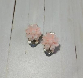 Kytičkové náušnice klipsny (BB921)