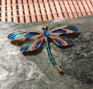 Kamínková smaltovan brož vážka (HB122)