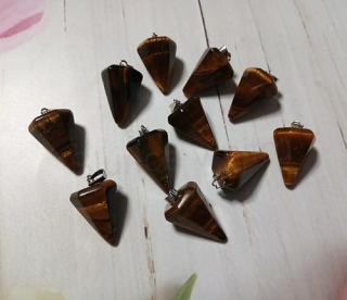 Minerální přívěsek – tygří oko, tvar špice, nerezová úchytka (X2178)