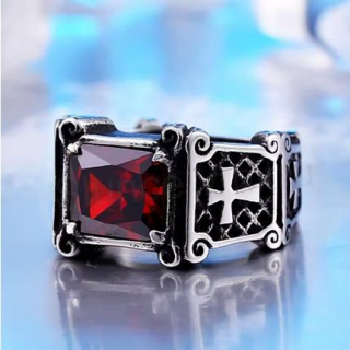 Pánský templářský prsten z nerezové oceli s červeným kamenem (BP586)