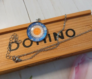 Řetízkový náhrdelník s přívěskem slunce v platinové barvě (BD1044)