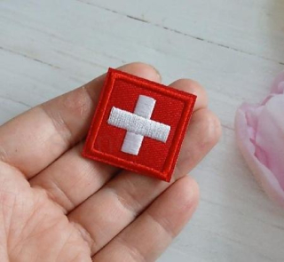 Nášivka Švýcarská vlajka 3,5 cm (C877)