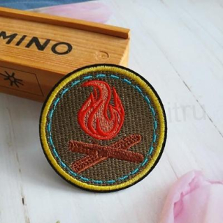 Nášivka Táborový oheň 7 cm (C878)