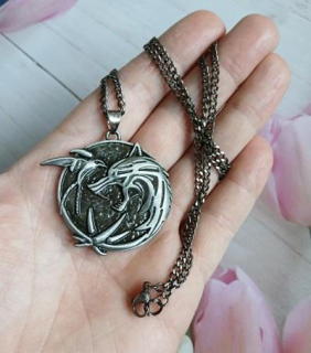 Náhrdelník Geralta s přívěskem Zaklínač – The Witcher Wild Hunt (BD1052)