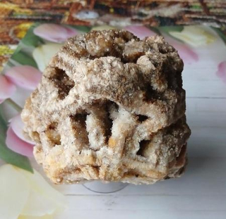 Mřížkový (Lamelární) křemen – Boxwork Quartz – sběratelská drúza (900 g) (X2226)