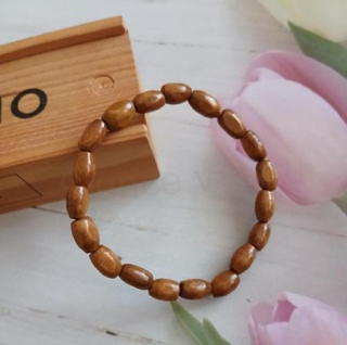 Korálkový dřevěný náramek, korálky 10,3 × 6,8 mm (BC694)