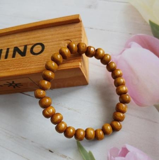 Korálkový dřevěný náramek, korálky 8,7 mm (BC710)