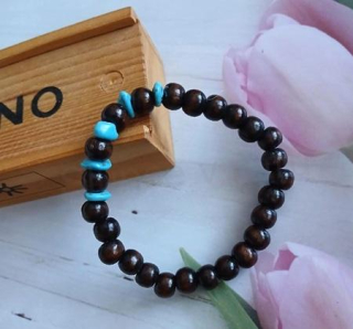 Dřevěný náramek s tyrkysem, korálky 8,2 mm (BC712)