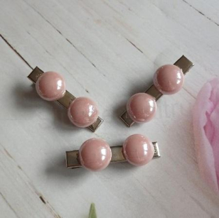 Spona, pineta se zoubky do vlasů, světle růžová pokovená perla (H789)