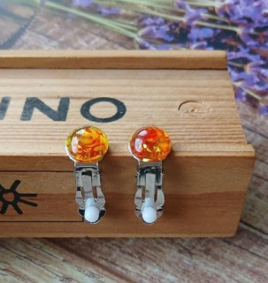 Klipsové náušnice – imitace jantaru 10 mm (BB1039)