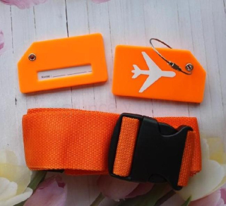 Sada cestovní – oranžový popruh na kufr + oranžová visačka (L73)