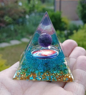 Orgonitová pyramida - Ametystové souhvězdí 5,1 x 5 cm (PP224)