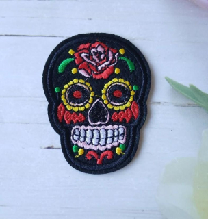 Nášivka lebka Skull 7 × 5,1 cm černá (C895)