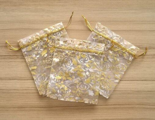 Dárkový sáček organza s růžemi 10x12 cm (AE17)